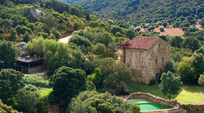 Guide « Hôtels & Golfs 2026 » : zoom sur le Domaine de Murtoli Domaine de Murtoli
