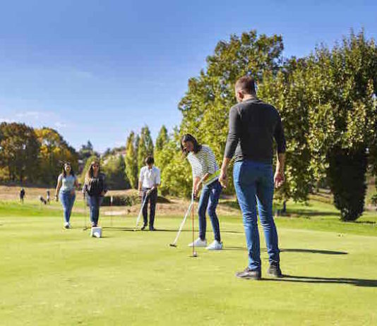 Initiations Bluegreen