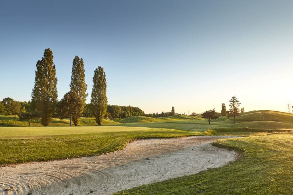 Le Golf Bluegreen de Saint-Quentin-en-Yvelines. Tee Break.