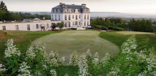 Bethemont, un golf commis par Bernhard Langer