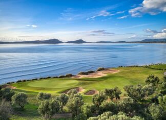 Costa Navarino, Grece