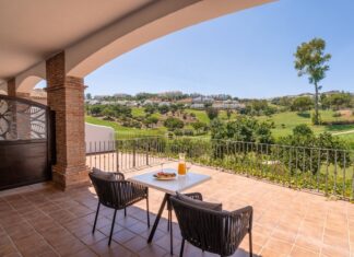 La Cala chambre 101 rénovée avec terrasse