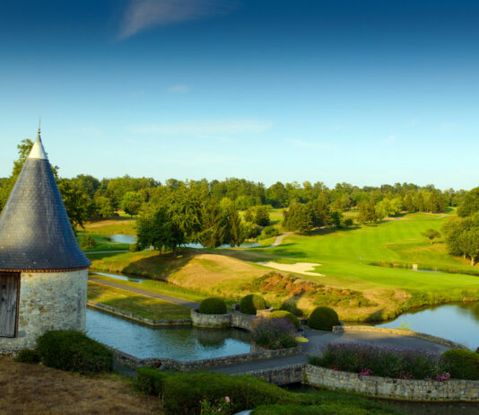 Ugolf Chateau de Cely