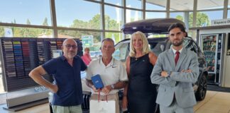 Remise de la montre Oris BMW Golf Cup France