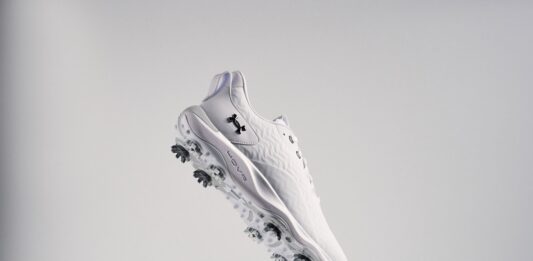 Under Armour Drive Pro Clone : deux récompenses outre Manche chaussures de golf Clone Under Armour